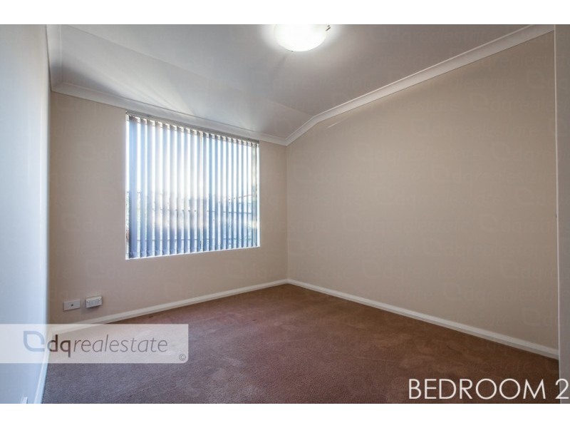 6 Pineview Place, Landsdale WA 6065