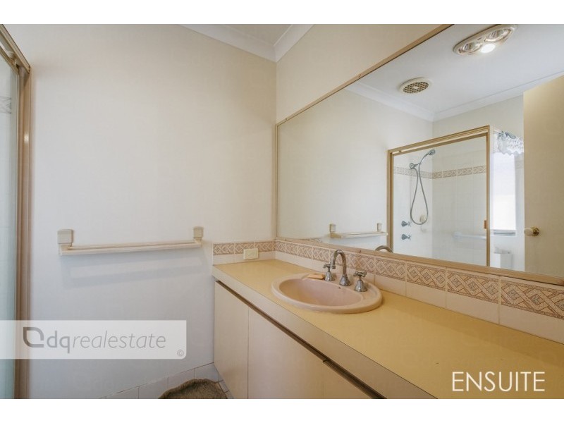 27 Laurelston Heights, Woodvale WA 6026