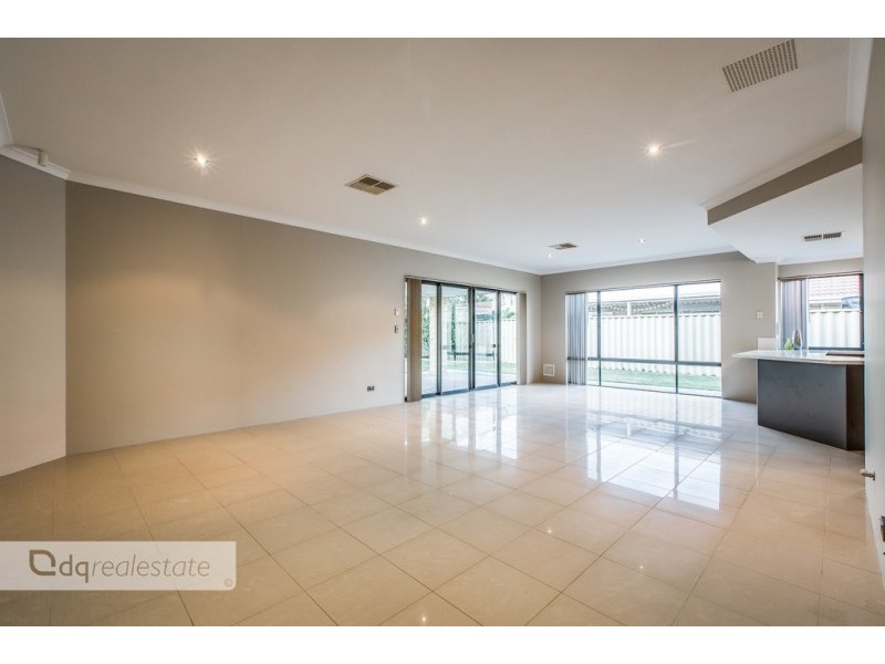 139 Ashley Road, Tapping WA 6065