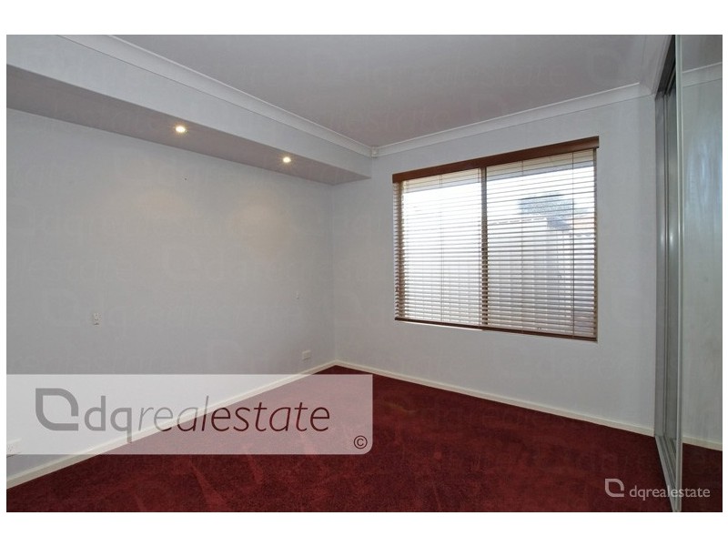 B/16 Mission Hills Place, Connolly WA 6027