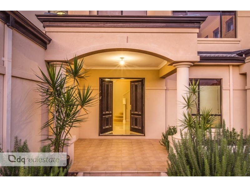 2 Dainfern Loop, Madeley WA 6065