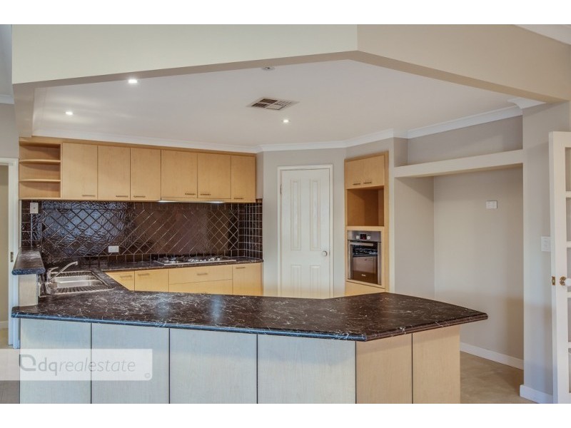 2 Dainfern Loop, Madeley WA 6065