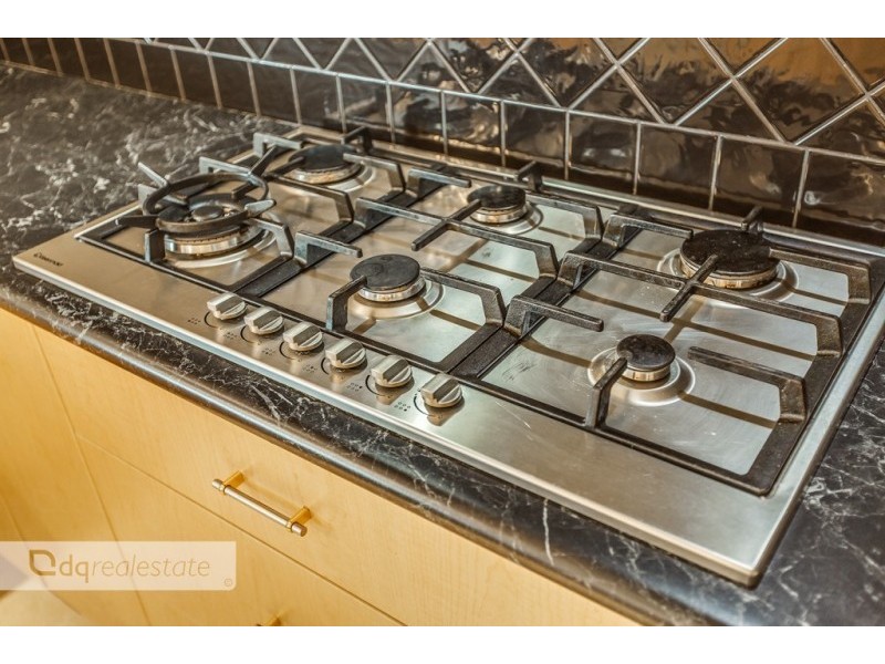 2 Dainfern Loop, Madeley WA 6065