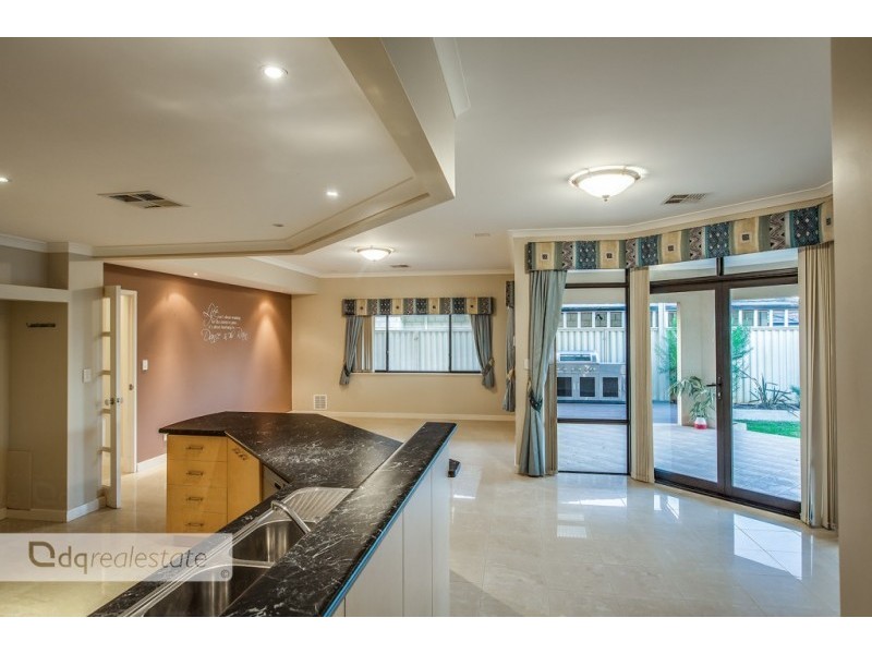 2 Dainfern Loop, Madeley WA 6065