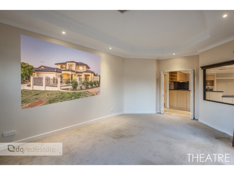2 Dainfern Loop, Madeley WA 6065