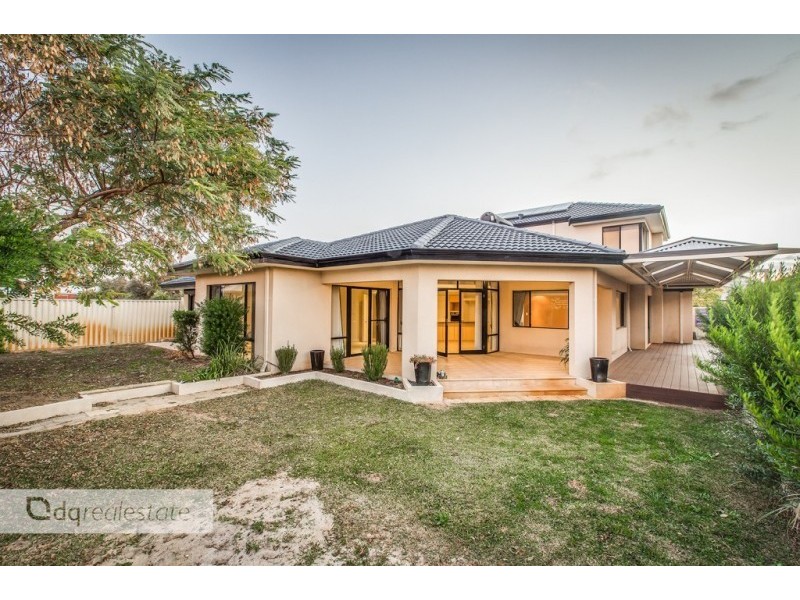 2 Dainfern Loop, Madeley WA 6065