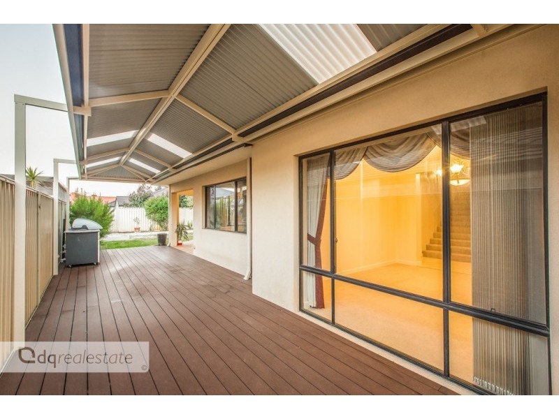 2 Dainfern Loop, Madeley WA 6065