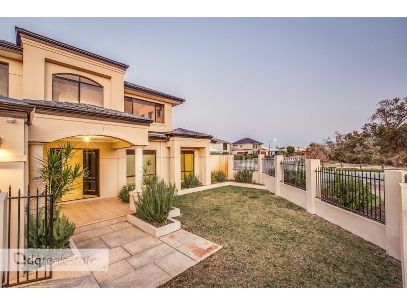 2 Dainfern Loop, Madeley WA 6065