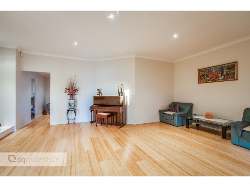 20 Rockdale Pass, Landsdale WA 6065