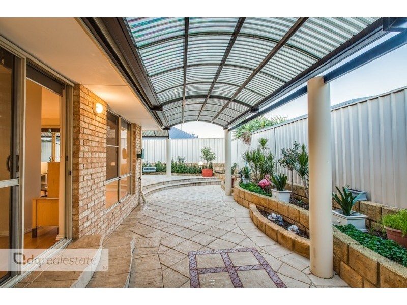 20 Rockdale Pass, Landsdale WA 6065