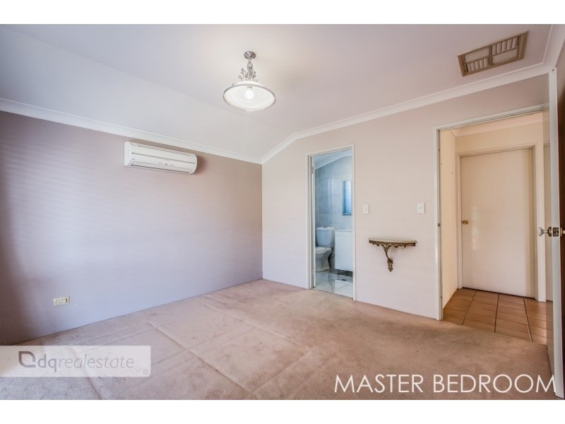 15 Acheson Crescent, Woodvale WA 6026