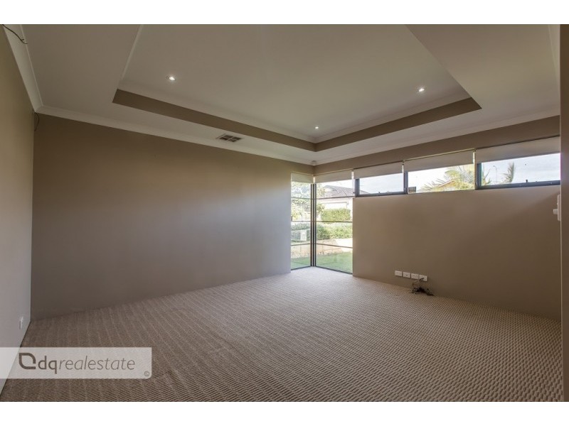 39 Wicklow Circle, Darch WA 6065