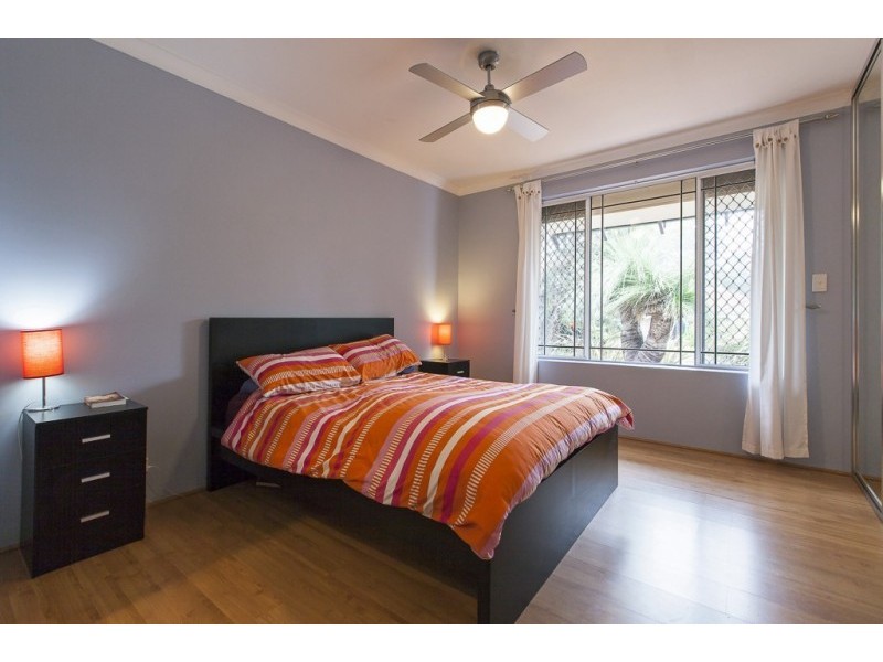 11 Strathcona Rise, Bibra Lake WA 6163