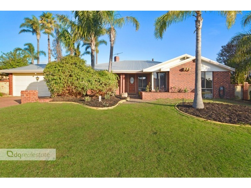 2 Acheson Crescent, Woodvale WA 6026