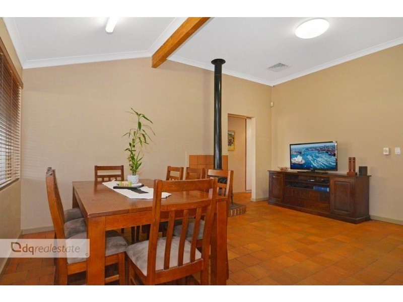 2 Acheson Crescent, Woodvale WA 6026