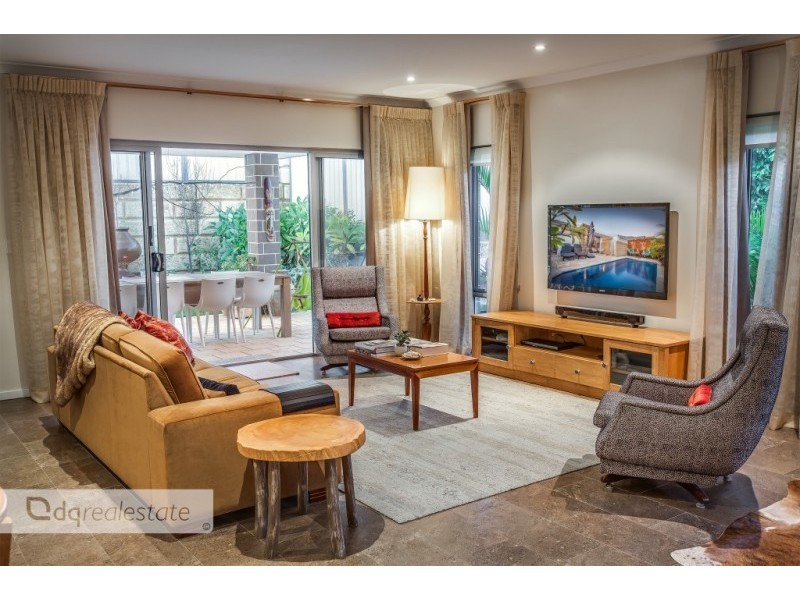 83 Spring Hill, Tapping WA 6065