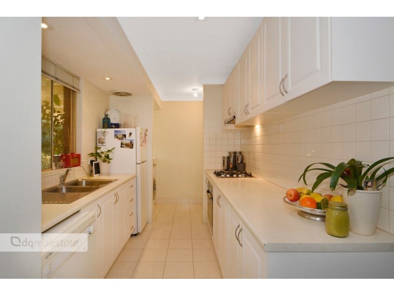 2 Neptune Gardens, Beldon WA 6027