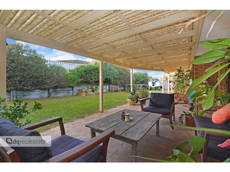 2 Neptune Gardens, Beldon WA 6027