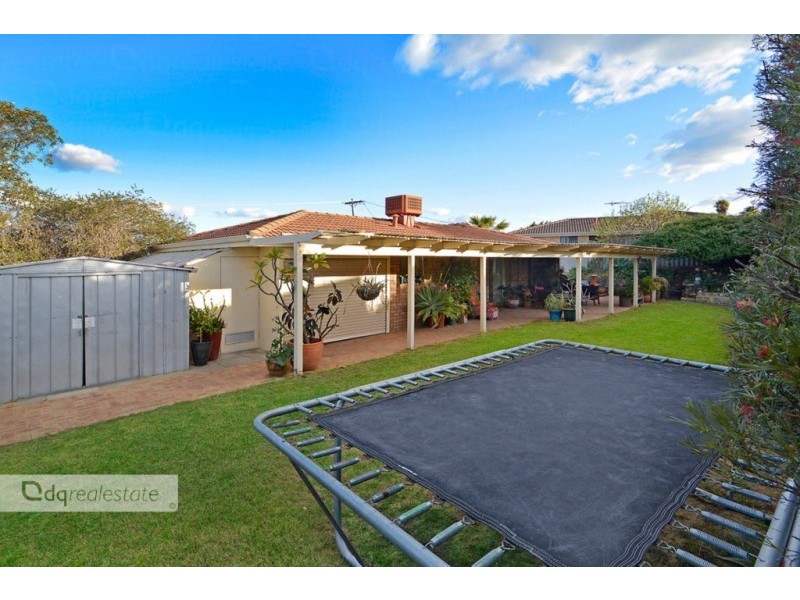 2 Neptune Gardens, Beldon WA 6027