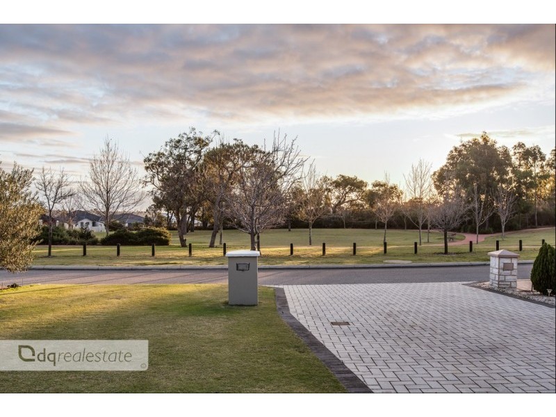 18 Alvarez Parkway, Tapping WA 6065