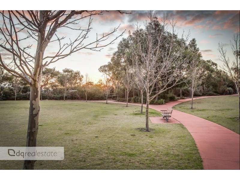 18 Alvarez Parkway, Tapping WA 6065