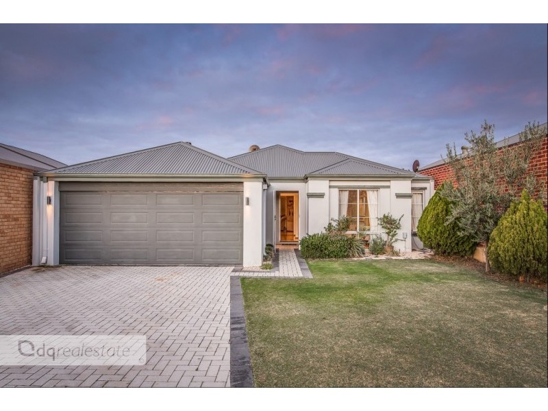 18 Alvarez Parkway, Tapping WA 6065