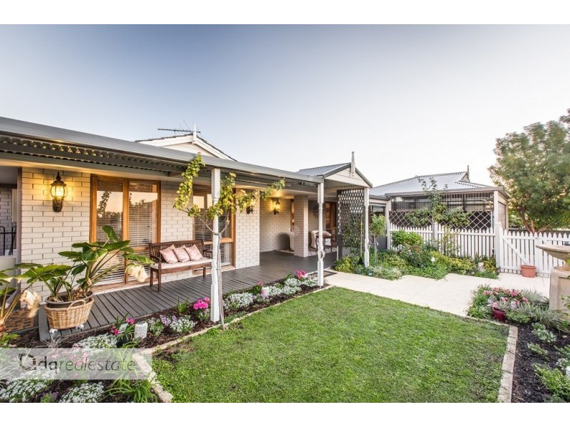 20 Ensign Way, Beldon WA 6027