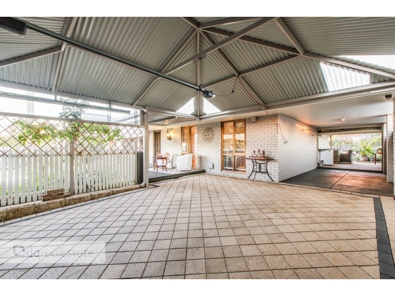 20 Ensign Way, Beldon WA 6027