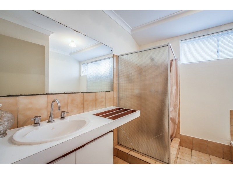 10 The Crest, Woodvale WA 6026