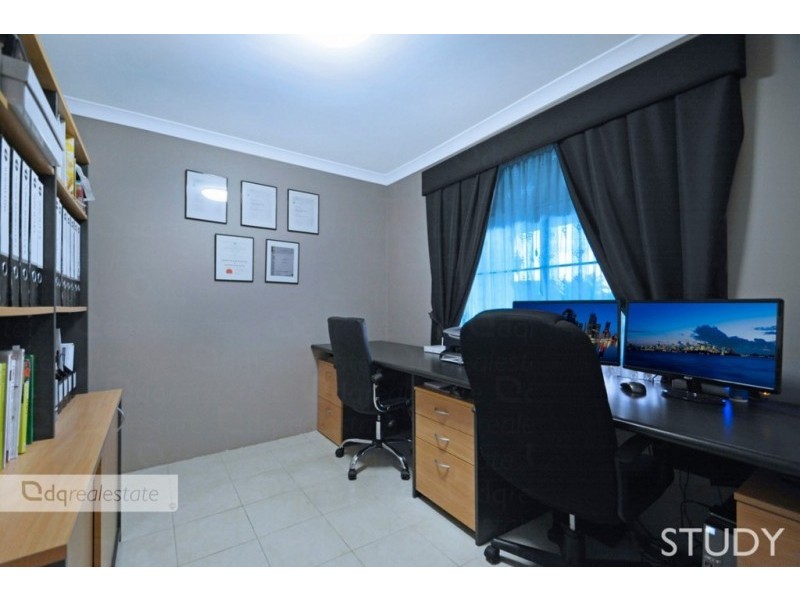 8 Donvale Court, Landsdale WA 6065