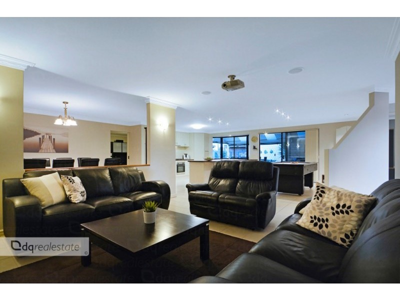 8 Donvale Court, Landsdale WA 6065