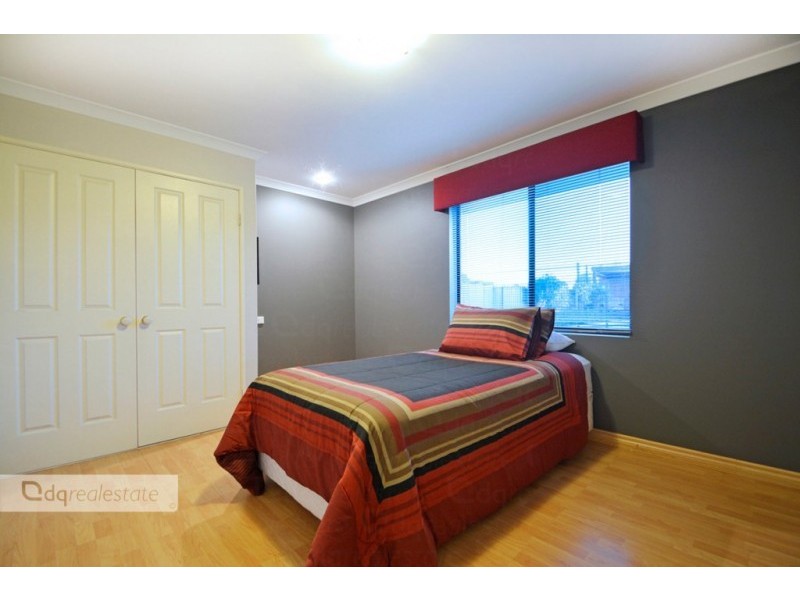 8 Donvale Court, Landsdale WA 6065