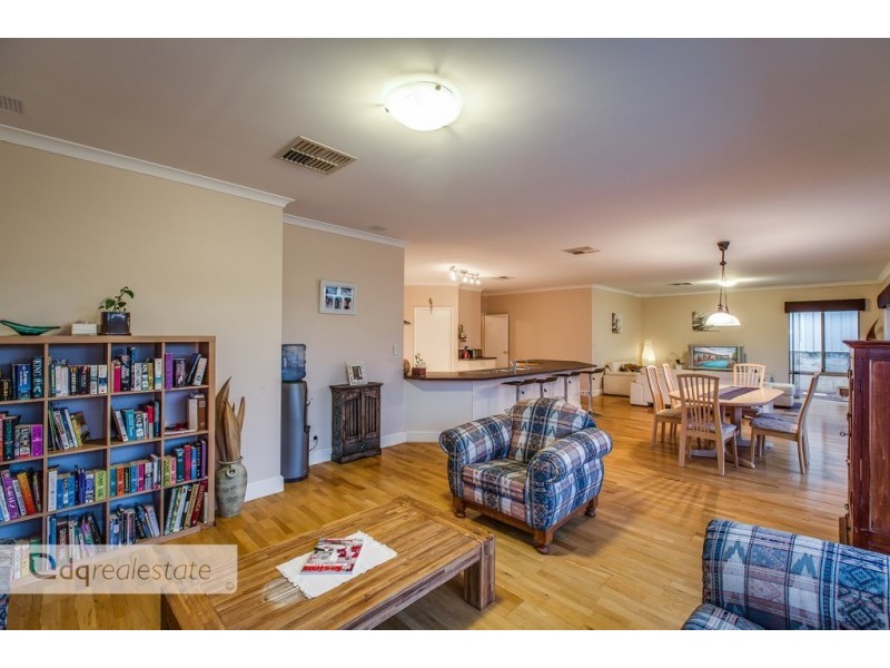 8 Archimedes Crescent, Tapping WA 6065