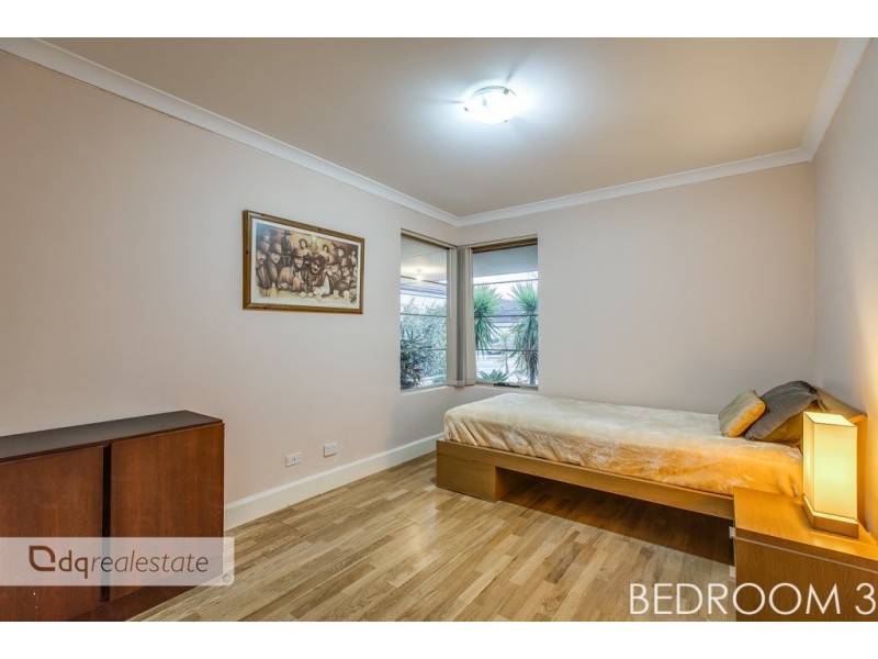 8 Archimedes Crescent, Tapping WA 6065