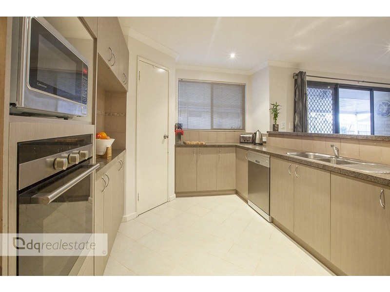 17 Dalkey Way, Darch WA 6065