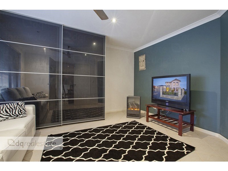 17 Dalkey Way, Darch WA 6065