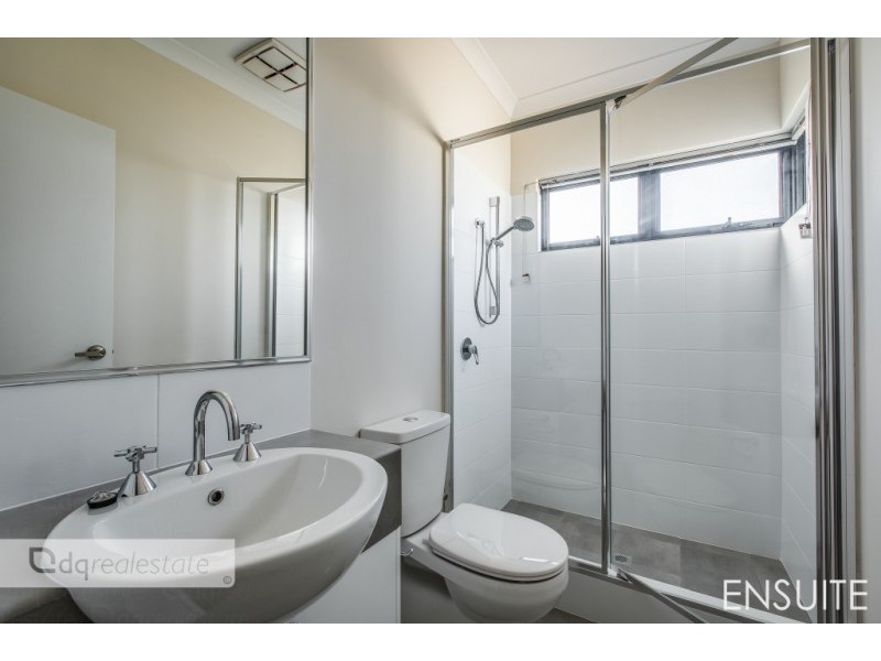 A/34 Kemp Street, Pearsall WA 6065