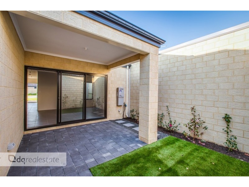 B/34 Kemp Street, Pearsall WA 6065