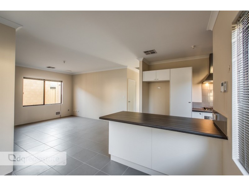 C/34 Kemp Street, Pearsall WA 6065