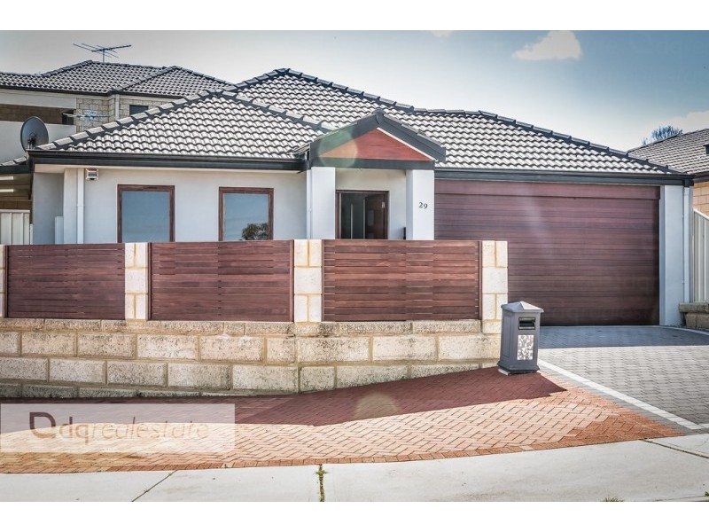 29 Shiraz Boulevard, Pearsall WA 6065