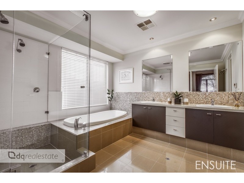 17 Wicklow Circle, Darch WA 6065