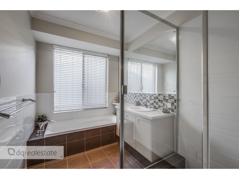 17 Wicklow Circle, Darch WA 6065