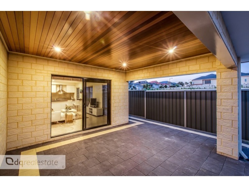 6 Marginson Drive, Landsdale WA 6065