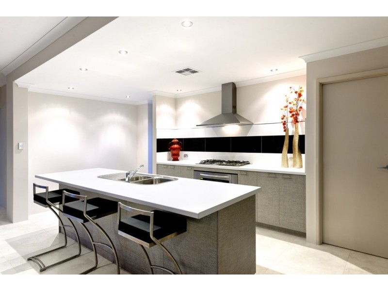 24 Monticello Meander, Landsdale WA 6065