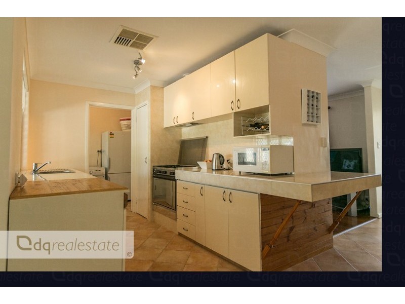 5 Elfa Court, Alexander Heights WA 6064