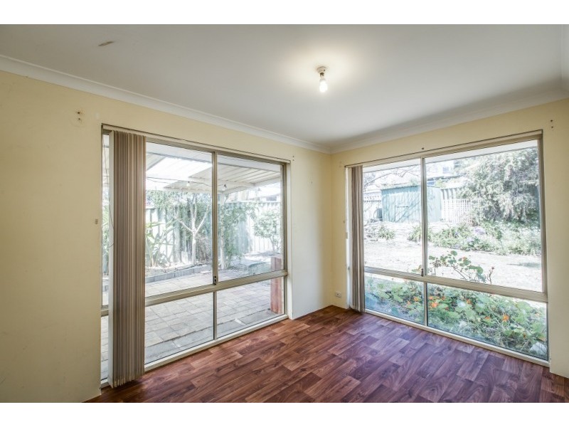 15 Abraham Court, Wanneroo WA 6065