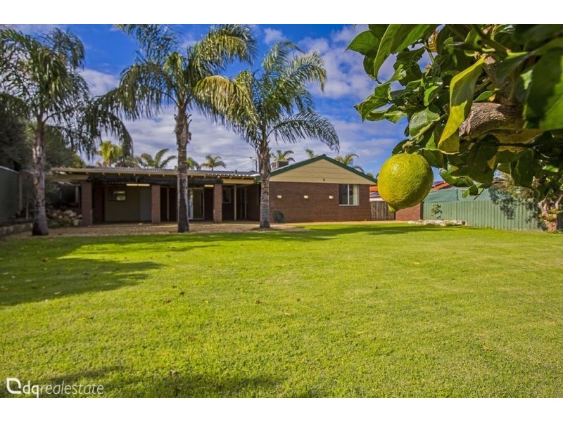 15 Uringa Way, Wanneroo WA 6065