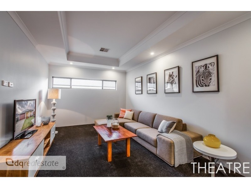 17 Dumbarton Way, Landsdale WA 6065