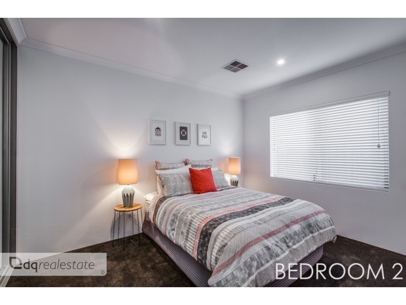 17 Dumbarton Way, Landsdale WA 6065