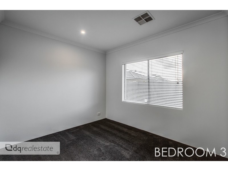 17 Dumbarton Way, Landsdale WA 6065